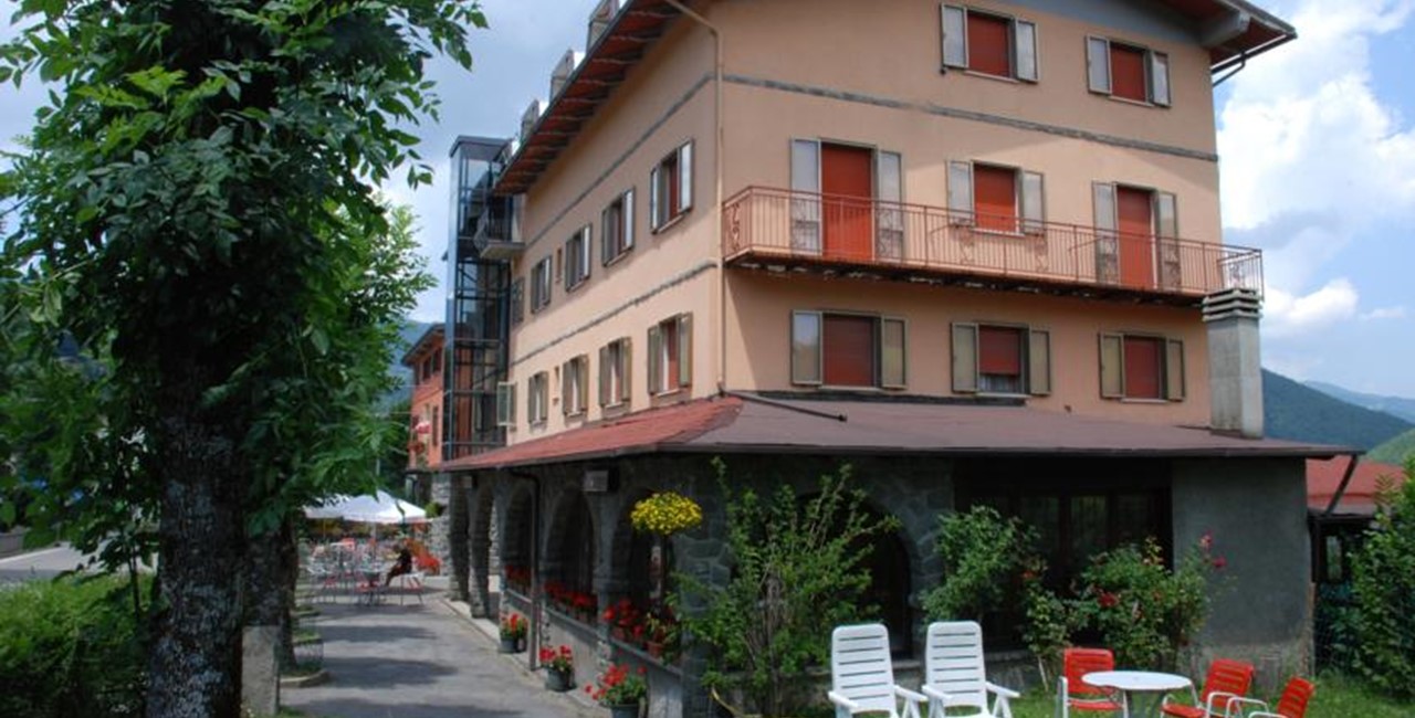 Albergo Bucaneve